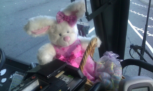 110422501_htc_bunny (136K)